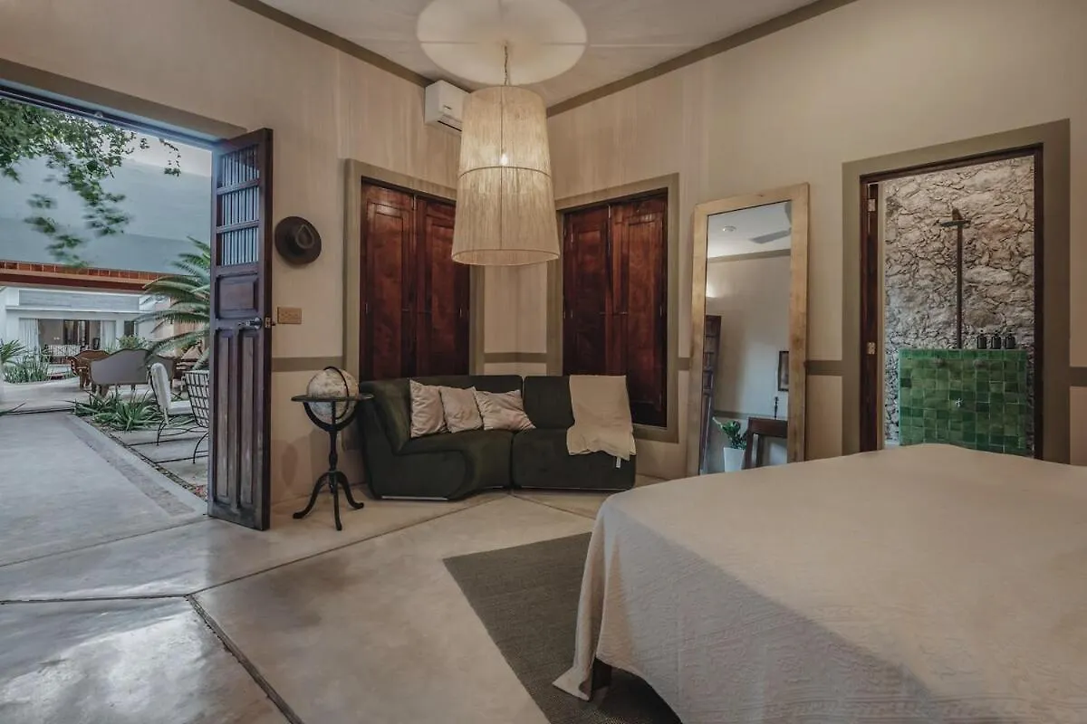 Casa Los Amigos Centro Мерида Дом отдыха